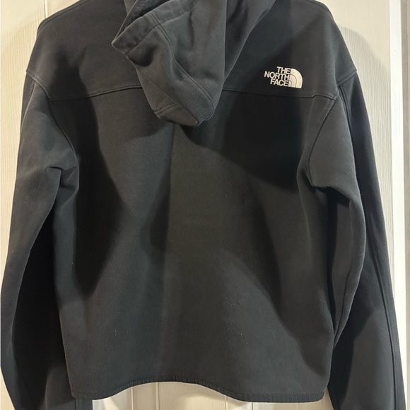 The North Face Black Full-Zip Jacket - Picture 3 of 3